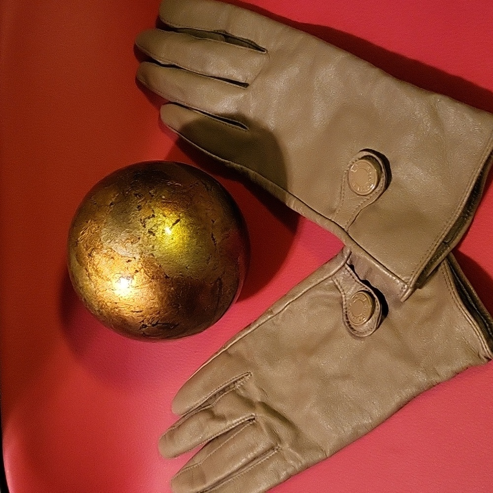 Leather Gloves